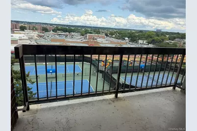 2 Bay Club Drive #7Y, Bayside, NY 11360 - Photo 11