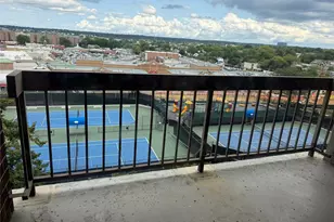 2 Bay Club Dr, Bayside, NY 11360 - Photo 11