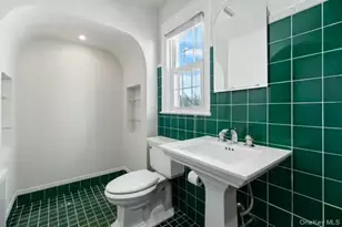 169-56 24th Ave, Whitestone, NY 11357 - Photo 15