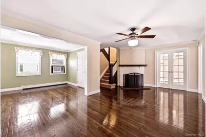 414 Potter Boulevard, Brightwaters, NY 11718 - Photo 17