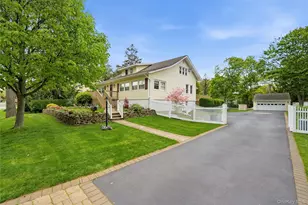 414 Potter Blvd, Brightwaters, NY 11718 - Photo 3