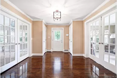 414 Potter Boulevard, Brightwaters, NY 11718 - Photo 15