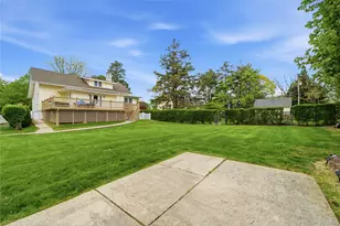 414 Potter Blvd, Brightwaters, NY 11718 - Photo 47