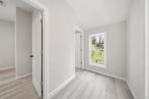 24 Farmingdale Ln, Bloomingburg, NY 12721 - Photo 25