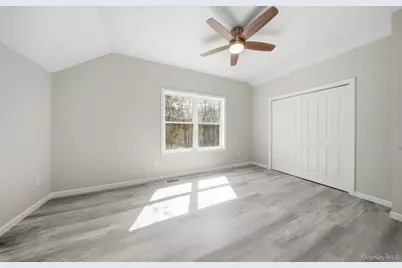 24 Farmingdale Lane, Bloomingburg, NY 12721 - Photo 27