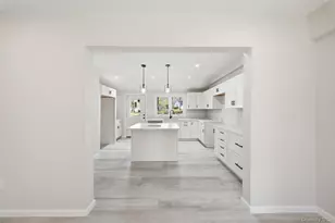 24 Farmingdale Ln, Bloomingburg, NY 12721 - Photo 5