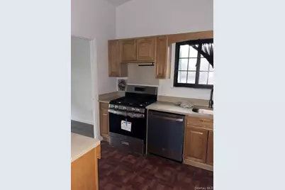 15628 78th Street #Apt 3, Howard Beach, NY 11414 - Photo 7