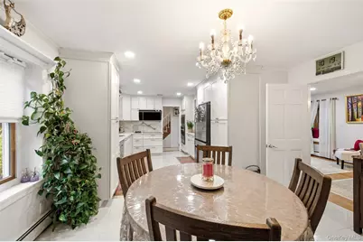 19 Eckernkamp Drive, Smithtown, NY 11787 - Photo 9