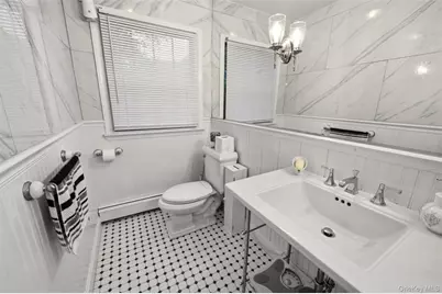 19 Eckernkamp Drive, Smithtown, NY 11787 - Photo 17