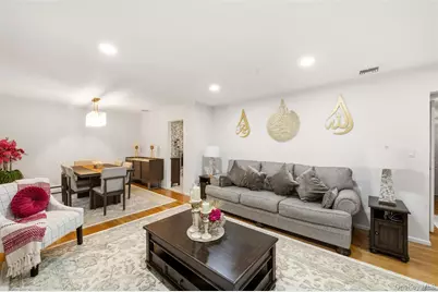 19 Eckernkamp Drive, Smithtown, NY 11787 - Photo 15