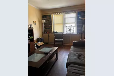 83-32 60th Avenue, Middle Village, NY 11379 - Photo 3