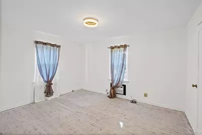 6 Grenville Court, East Rockaway, NY 11518 - Photo 13