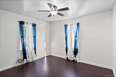 6 Grenville Court, East Rockaway, NY 11518 - Photo 11