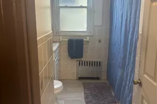 2042 Colonial Ave, Bronx, NY 10461 - Photo 7
