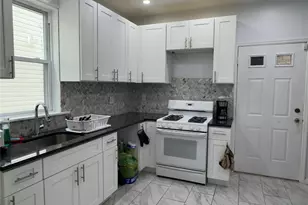 2042 Colonial Ave, Bronx, NY 10461 - Photo 3