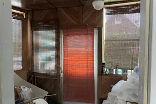 2042 Colonial Ave, Bronx, NY 10461 - Photo 17