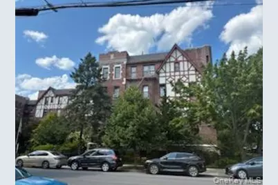 160-15 Powells Cove Boulevard #E301, Whitestone, NY 11357 - Photo 3