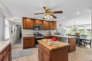 39 Main St, Poughquag, NY 12570 - Photo 5