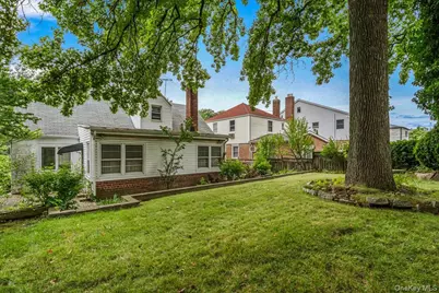 80-59 208th Street, Hollis, NY 11427 - Photo 5