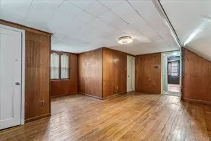 80-59 208th St, Hollis, NY 11427 - Photo 17