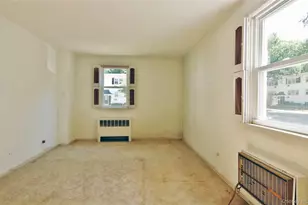 35 Avon Cir, Rye Brook, NY 10573 - Photo 17