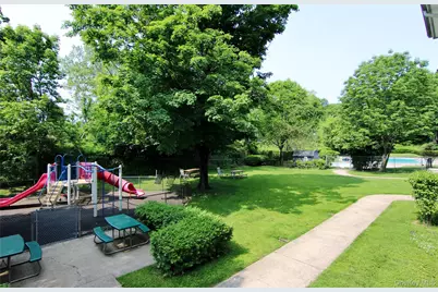 35 Avon Circle #A, Rye Brook, NY 10573 - Photo 3