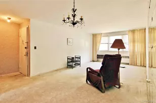 35 Avon Cir, Rye Brook, NY 10573 - Photo 7