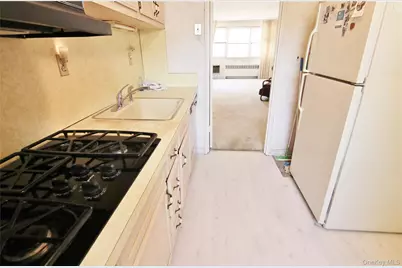 35 Avon Circle #A, Rye Brook, NY 10573 - Photo 15