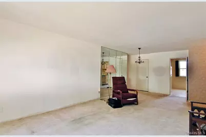 35 Avon Circle #A, Rye Brook, NY 10573 - Photo 9