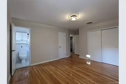 25116 Gaskell Road, Little Neck, NY 11362 - Photo 13