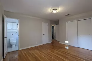 251-16 Gaskell Rd, Little Neck, NY 11362 - Photo 13