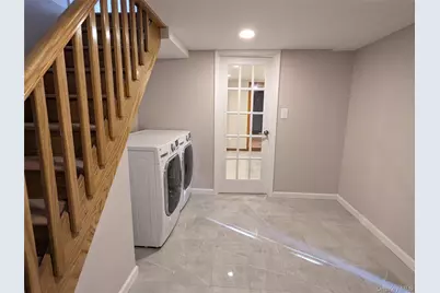 25116 Gaskell Road, Little Neck, NY 11362 - Photo 19