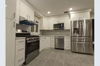 25116 Gaskell Road, Little Neck, NY 11362 - Photo 11