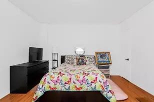 306 E Mosholu Pkwy S, Bronx, NY 10458 - Photo 13