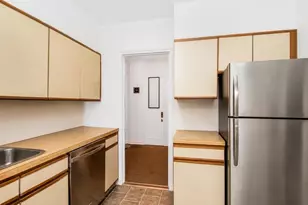 306 E Mosholu Pkwy S, Bronx, NY 10458 - Photo 9