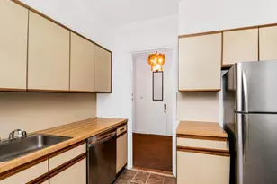 306 E Mosholu Pkwy S, Bronx, NY 10458 - Photo 7
