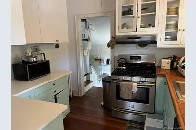25 Willow Avenue, Huntington, NY 11743 - Photo 3
