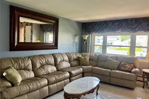 49 Avis Dr, Holbrook, NY 11741 - Photo 21