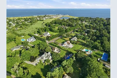 22 S Gillette Avenue, Bayport, NY 11705 - Photo 5