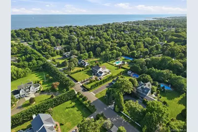 22 S Gillette Avenue, Bayport, NY 11705 - Photo 49