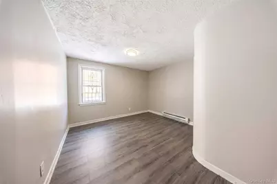 3640 Palmer Avenue, Bronx, NY 10466 - Photo 7