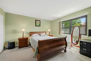 64 W Sneden Pl, Spring Valley, NY 10977 - Photo 15