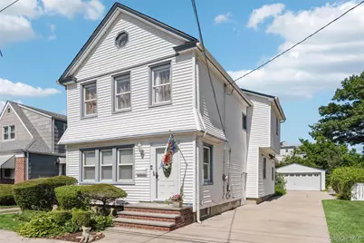 59 Sycamore Avenue, Floral Park, NY 11001 - Photo 23