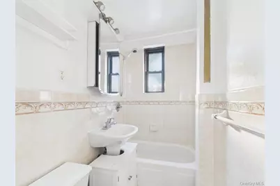 21-37 33rd Street #3D, Astoria, NY 11105 - Photo 13