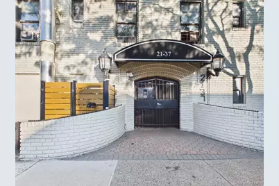 21-37 33rd Street #3D, Astoria, NY 11105 - Photo 1