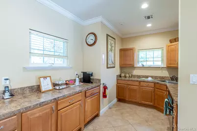1204 Aerie Way #1204, East Quogue, NY 11942 - Photo 19