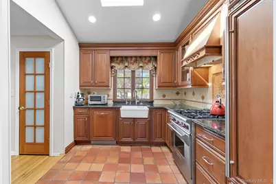 17 Willben Lane, Plainview, NY 11803 - Photo 19