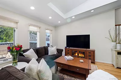 17 Willben Lane, Plainview, NY 11803 - Photo 9