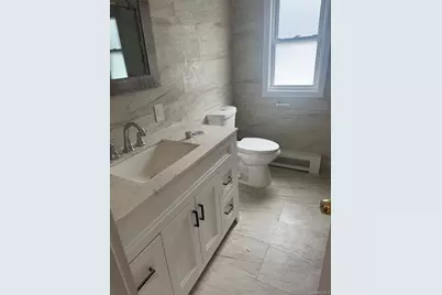 14 Larch Street, Hicksville, NY 11801 - Photo 7