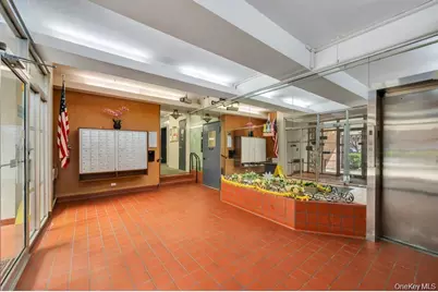 74-45 Yellowstone Boulevard #5G, Rego Park, NY 11374 - Photo 15